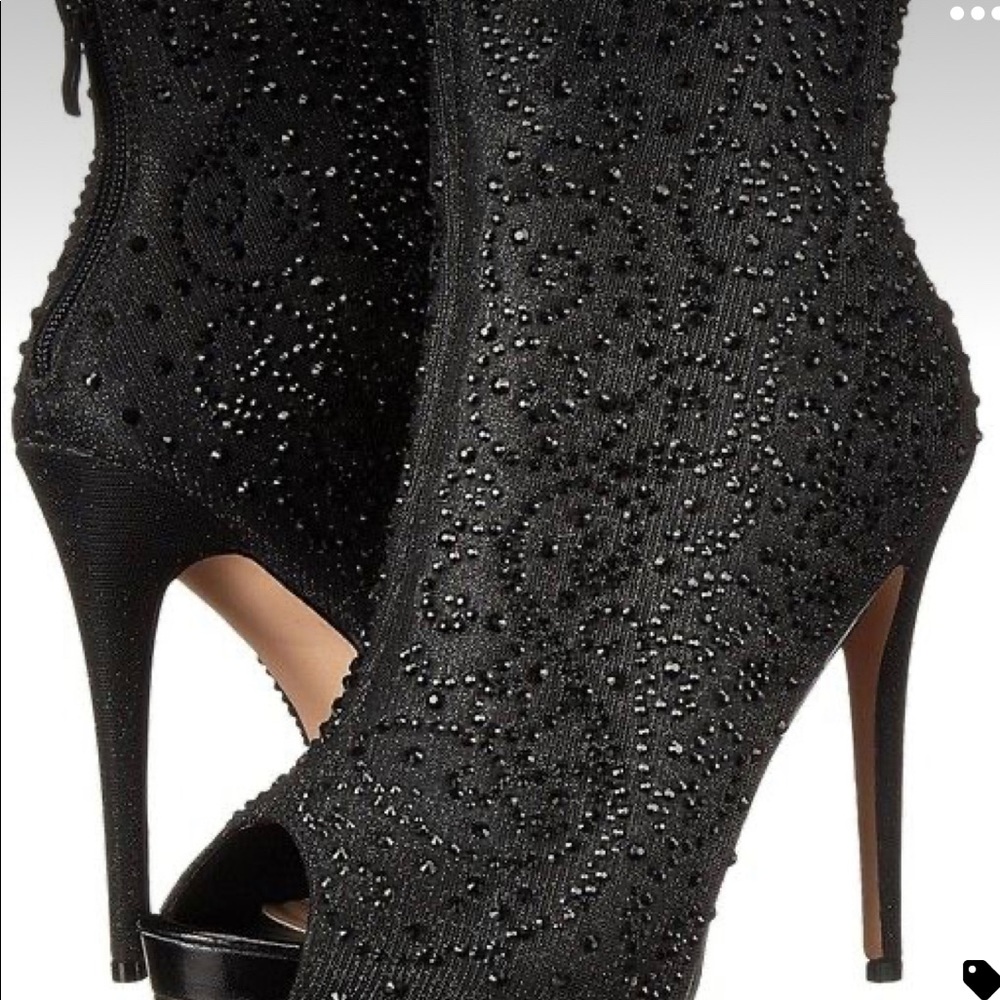 Lauren Lorraine heels
